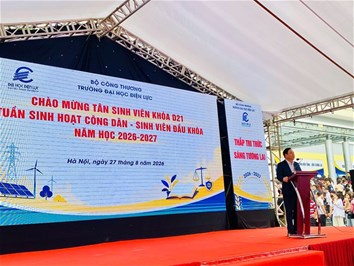 RỘN RÀNG NGÀY HỘI ĐÓN TÂN SINH VIÊN D21 KHOA KỸ THUẬT ĐIỆN NHẬP HỌC TẠI CƠ SỞ 3 TRƯỜNG ĐẠI HỌC ĐIỆN LỰC